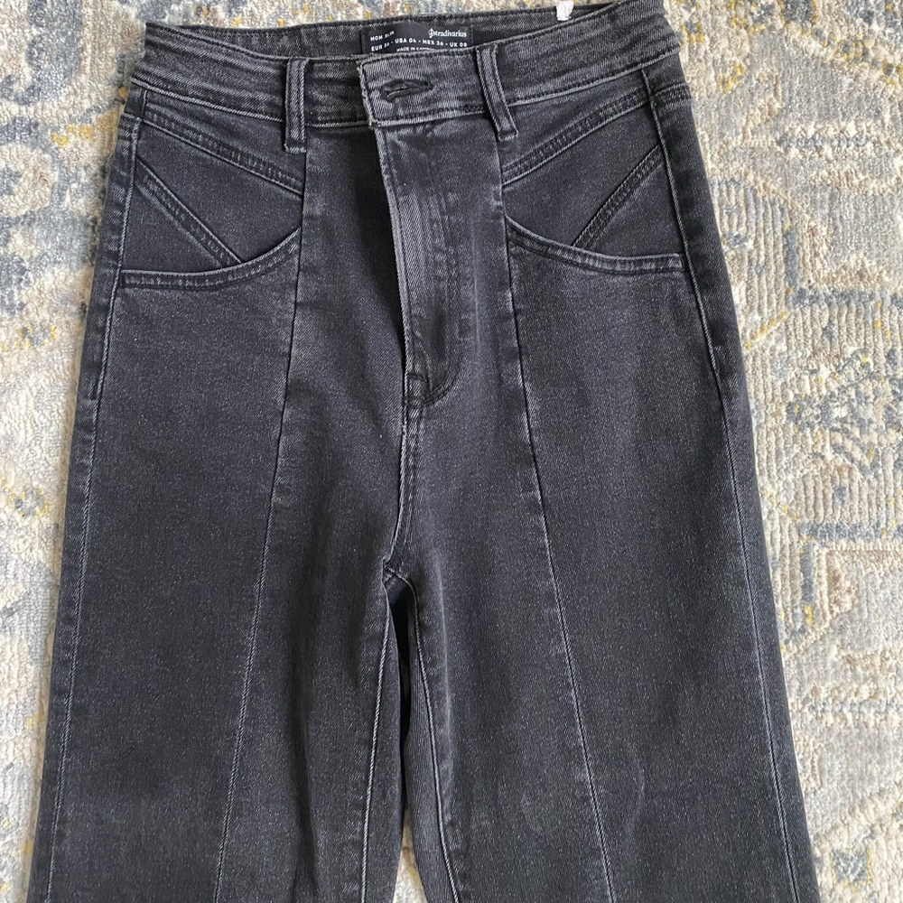 Stradivarius Black Jeans